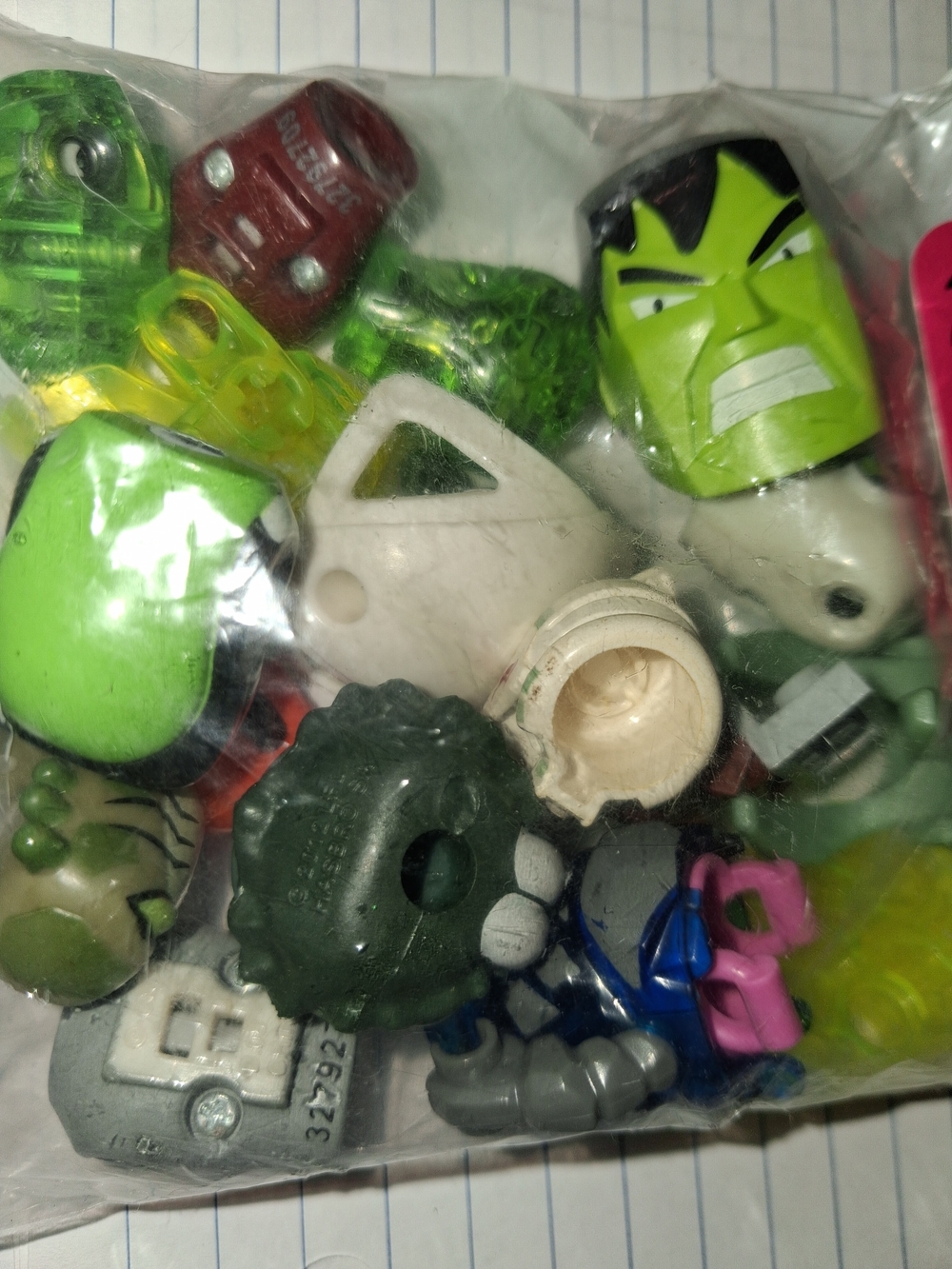Bionicle LegonKids Toy Figurine Mix - Green Accent Assortment